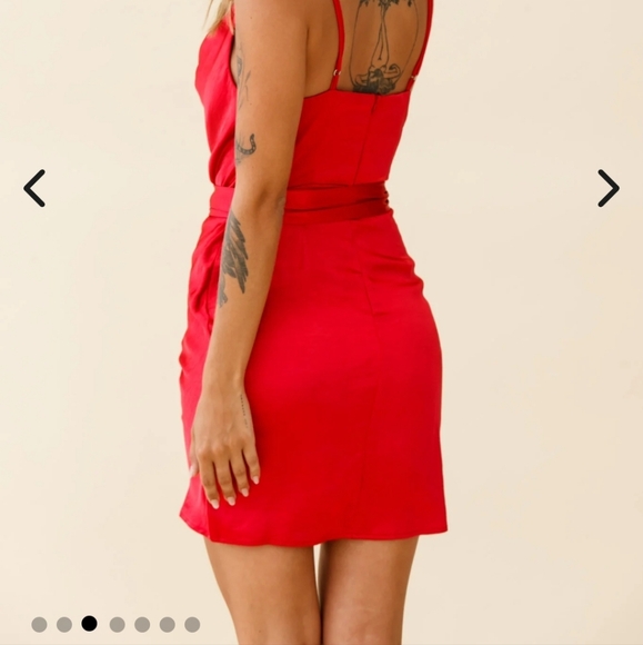 Selfie Leslie Bebe Satin Cowl Neck Wrap Dress Red - Picture 3 of 8